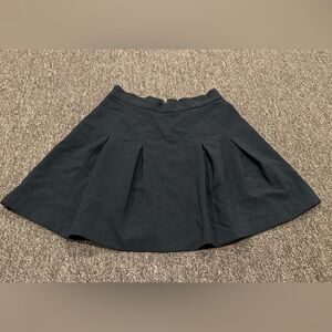 EUC Junior Ladies Momteau Black Mini Skirt M bottom flare zipper chic casual